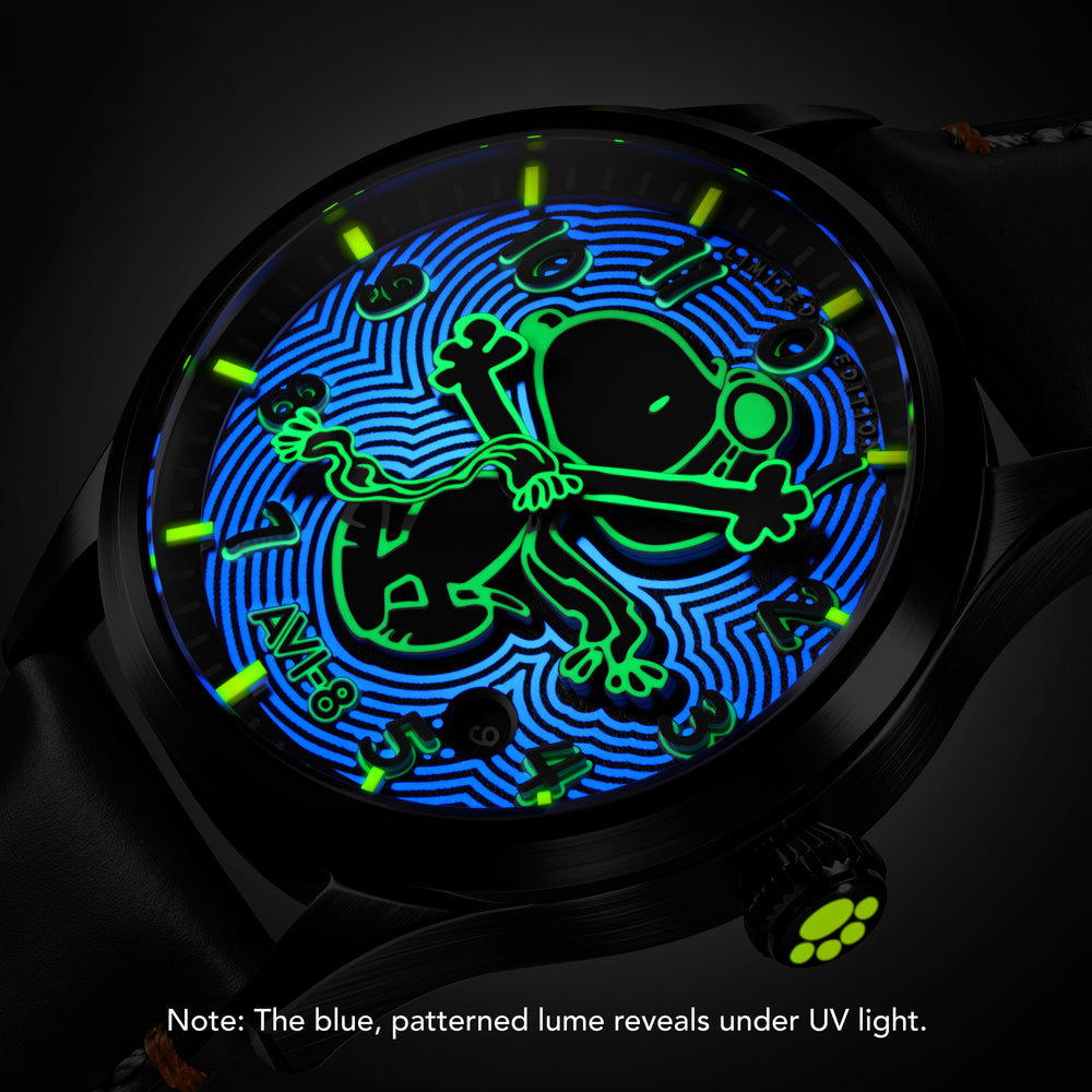 AVI-8 AV-4156-02 cadran luminescent sous UV