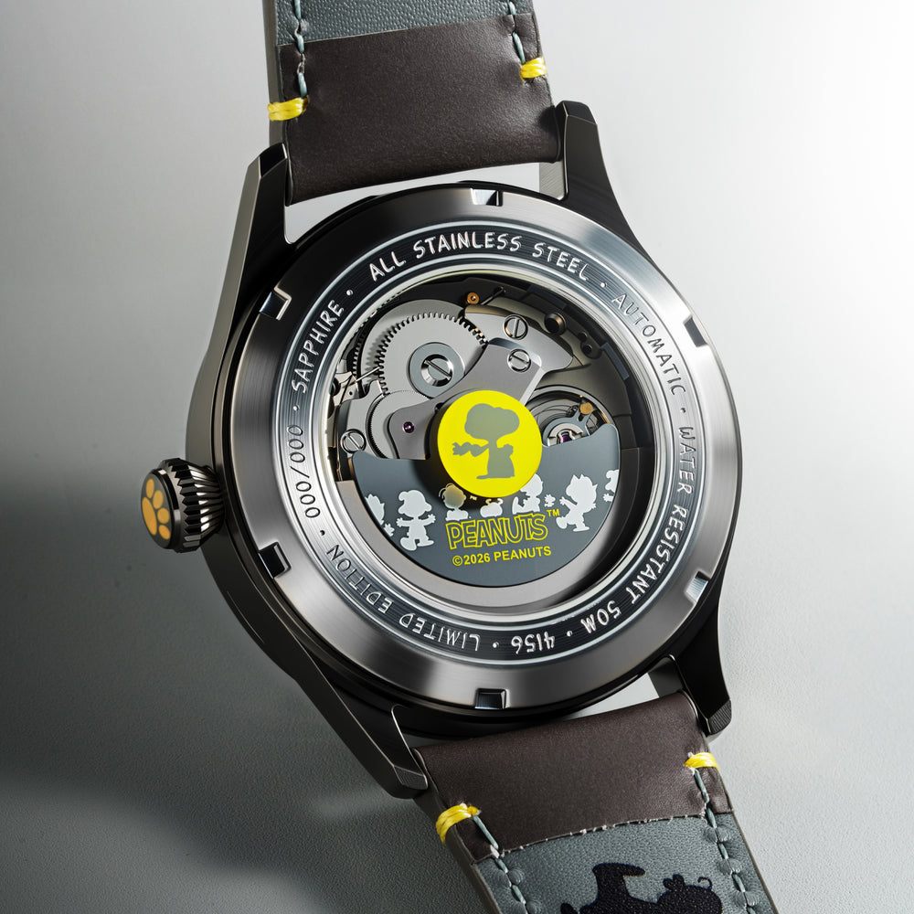 AVI-8 AV-4156-03 fond transparent mouvement automatique